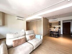 Hilltop Grove (D23), Condominium #588301001